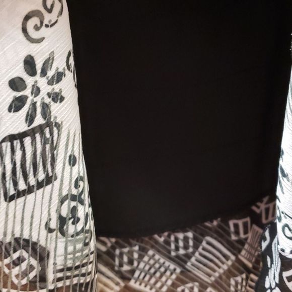 2/$60😆LAPIS Black & White Blouse Top NWOT Size L - Picture 9 of 13